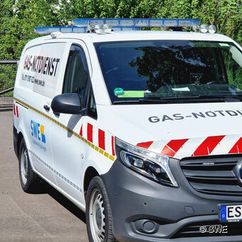 Gas-Notdienst-Fahrzeug der Stadtwerke Esslingen am Neckar Gas-Notdienst-Fahrzeug der Stadtwerke Esslingen am Neckar